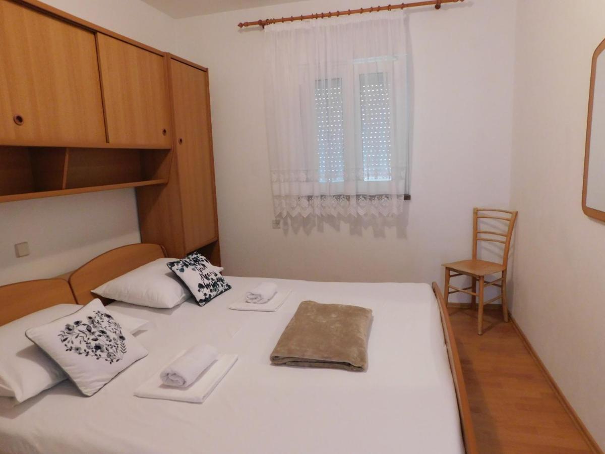 פג Apartmani Salus מראה חיצוני תמונה