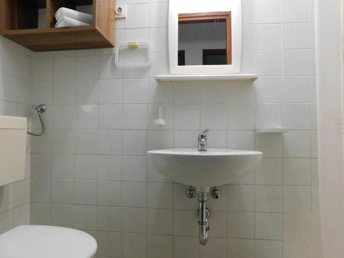 פג Apartmani Salus מראה חיצוני תמונה