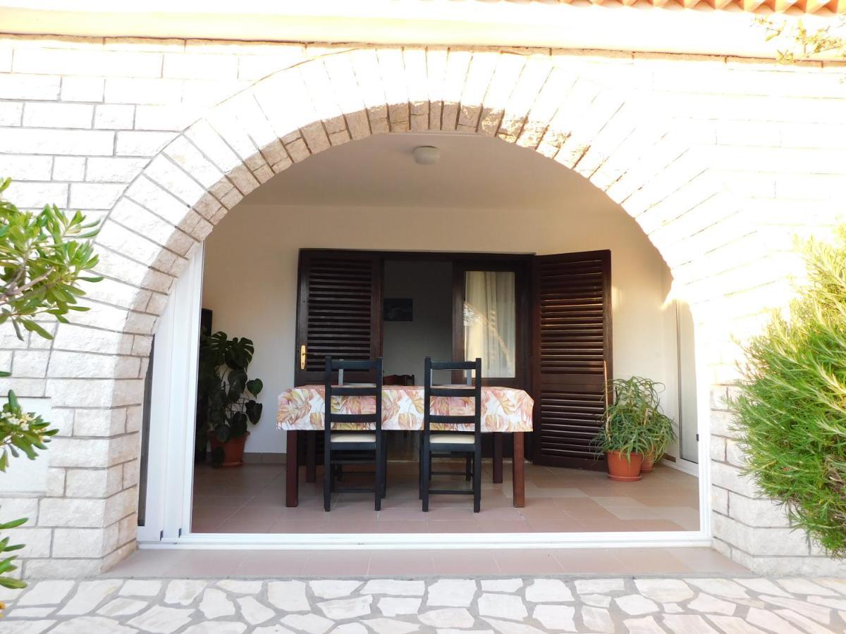פג Apartmani Salus מראה חיצוני תמונה