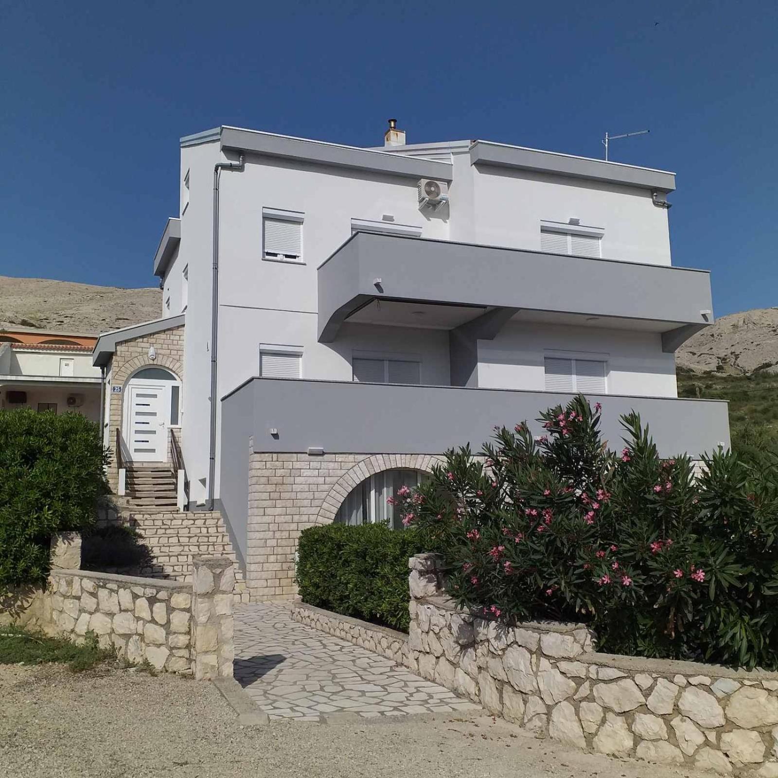 פג Apartmani Salus מראה חיצוני תמונה